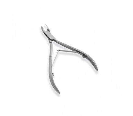 Cuticle nail nipper